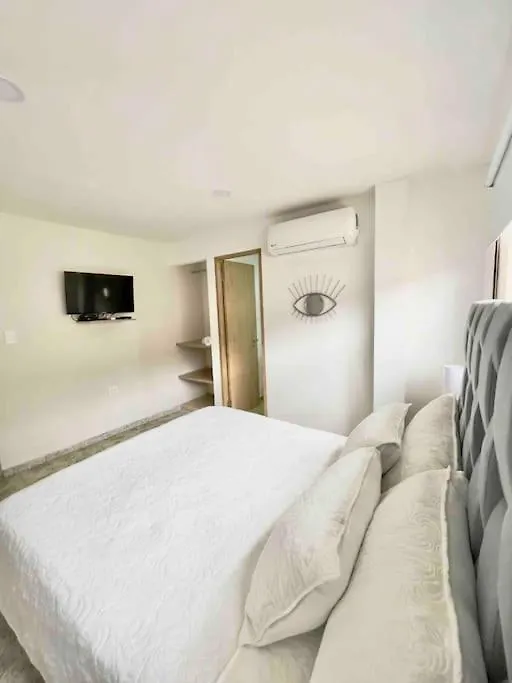Casa De La Belleza, Unique 7 Bedroom Home Cartagena