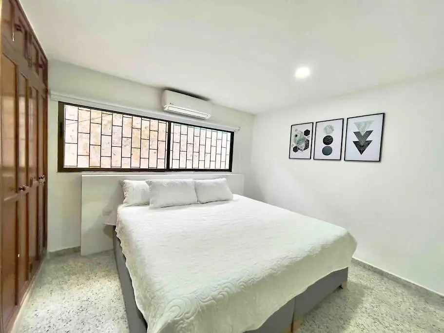 Casa De La Belleza, Unique 7 Bedroom Home Cartagena Villa