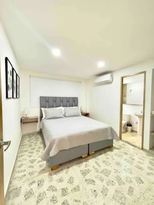 Casa De La Belleza, Unique 7 Bedroom Home Cartagena