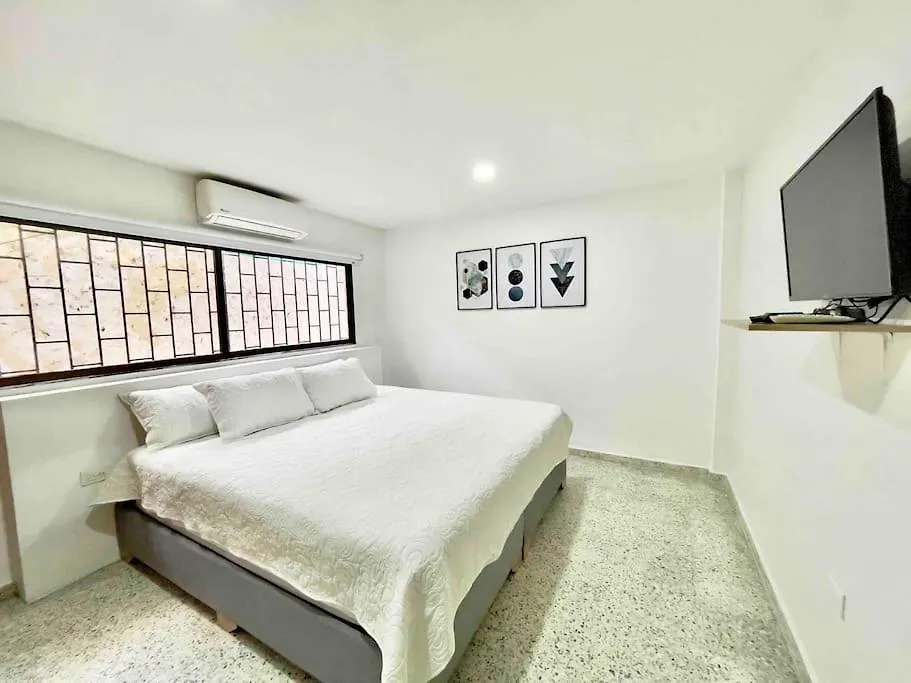 Casa De La Belleza, Unique 7 Bedroom Home Cartagena Villa
