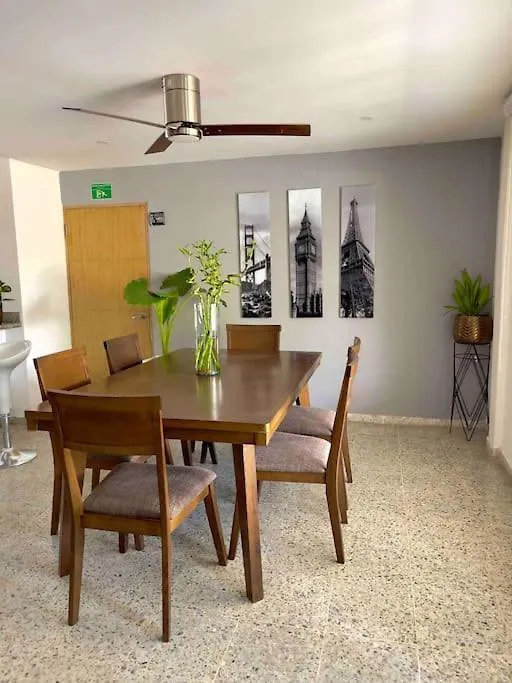 Villa Casa De La Belleza, Unique 7 Bedroom Home Cartagena