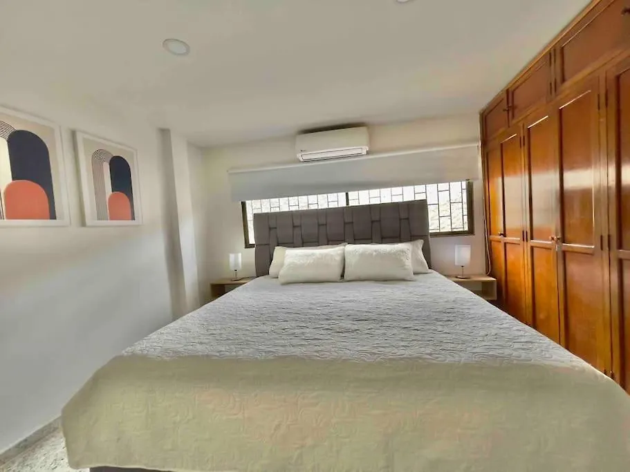 Casa De La Belleza, Unique 7 Bedroom Home Cartagena Villa