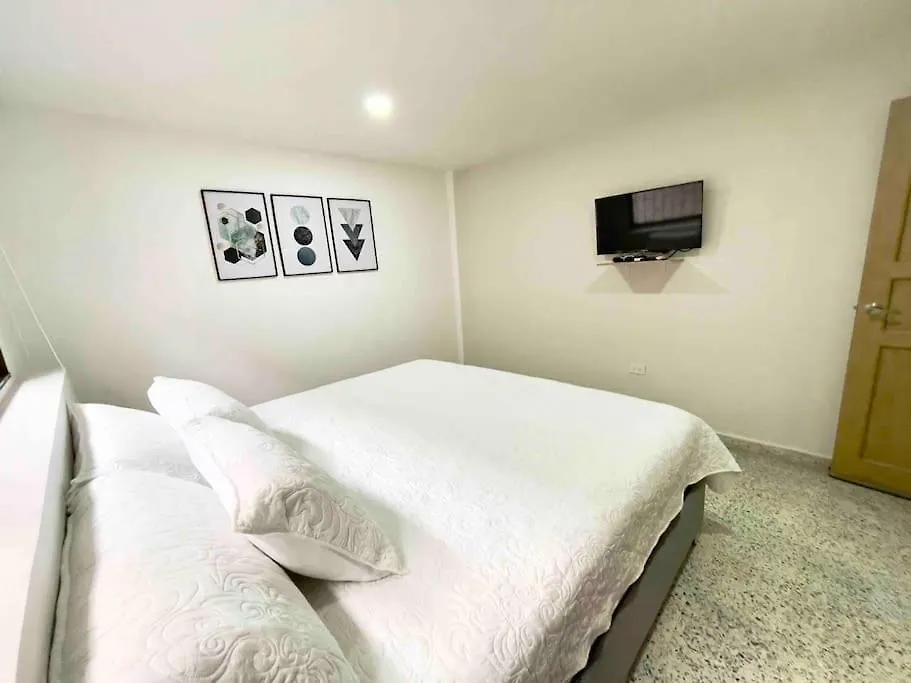 Casa De La Belleza, Unique 7 Bedroom Home Cartagena Villa
